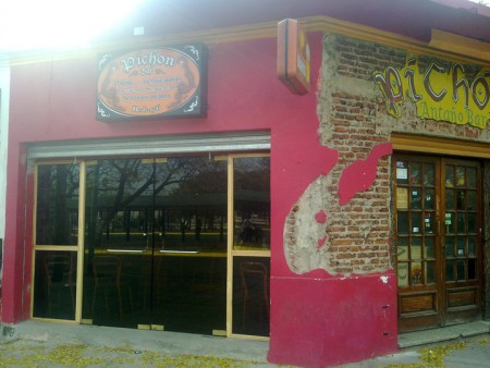 Bar Pichón Claypole 
